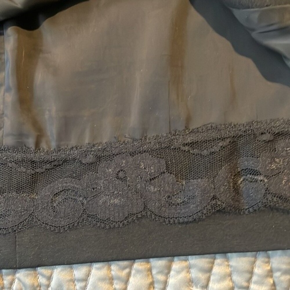 Trina Turk Black Skirt Size 8 - Picture 2 of 12